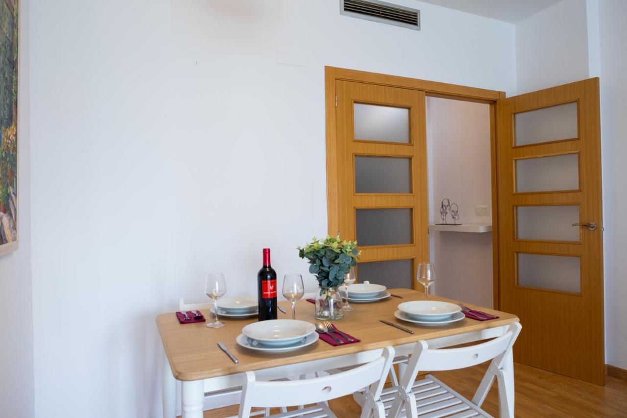 Lovely 2 Bedroom Terrace Wifi Parking Ac Heating Attic Валенсия Экстерьер фото